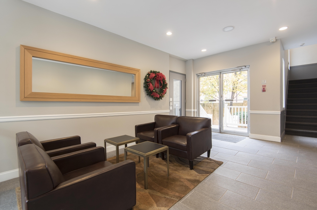 Liberty View Apartments in Philadelphia, PA | PMC Property Group Apartments